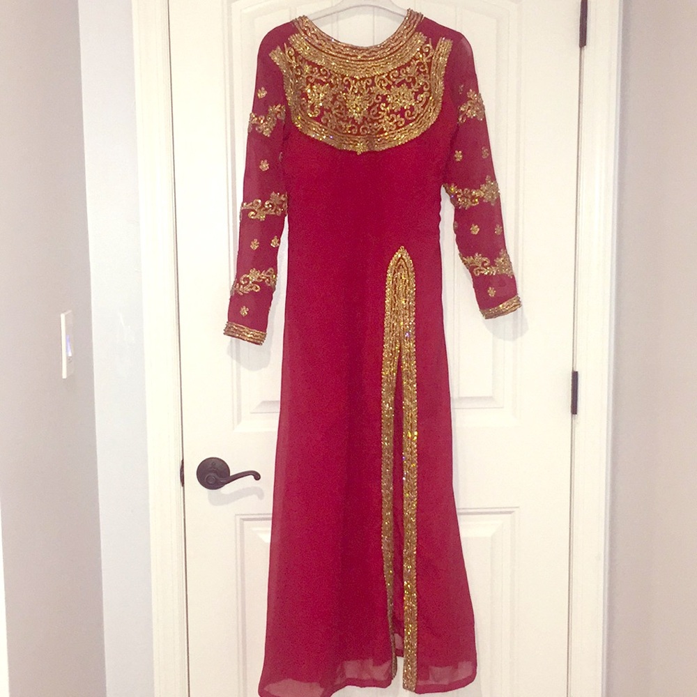 Indian 3 piece embellished outfit